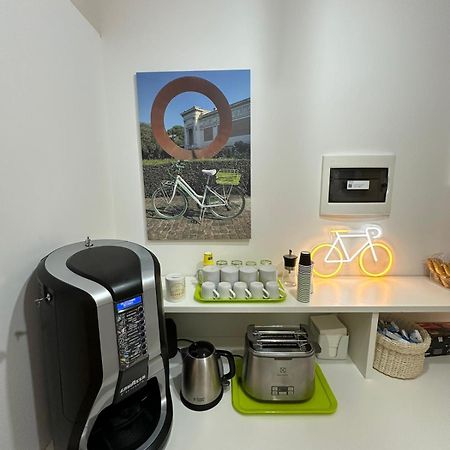 Bed&Bikerome Angelico Hotel Ngoại thất bức ảnh